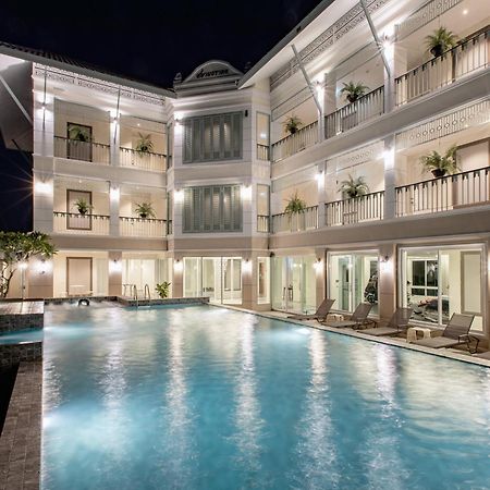 Siam Tharadol SHA Extra Plus Banguecoque Exterior foto